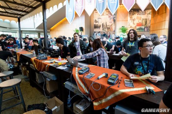 Twistzz ： ＂当我们来到这个赛事时，我觉得我们是冠军争夺者＂